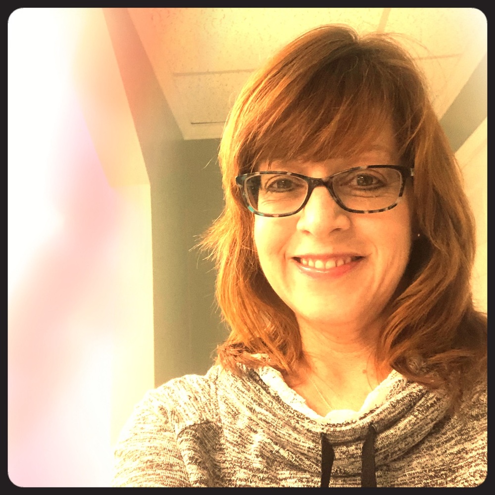 Meet your Posher, Connie